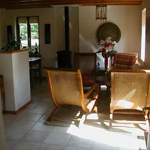  Hébergement de vacances Gîte Marzan